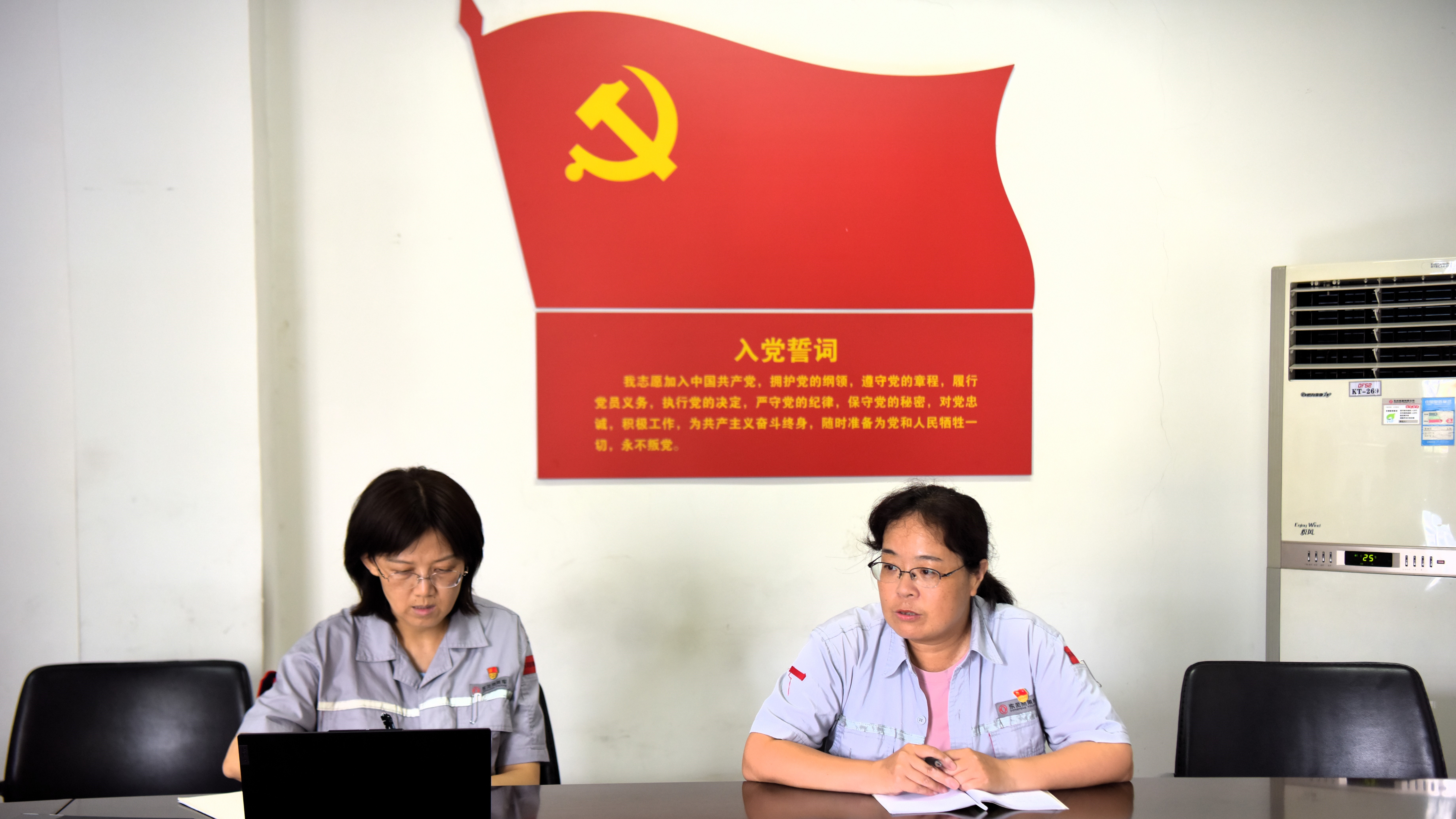 DSC_9851(1).jpg DSC_9851(1).jpg